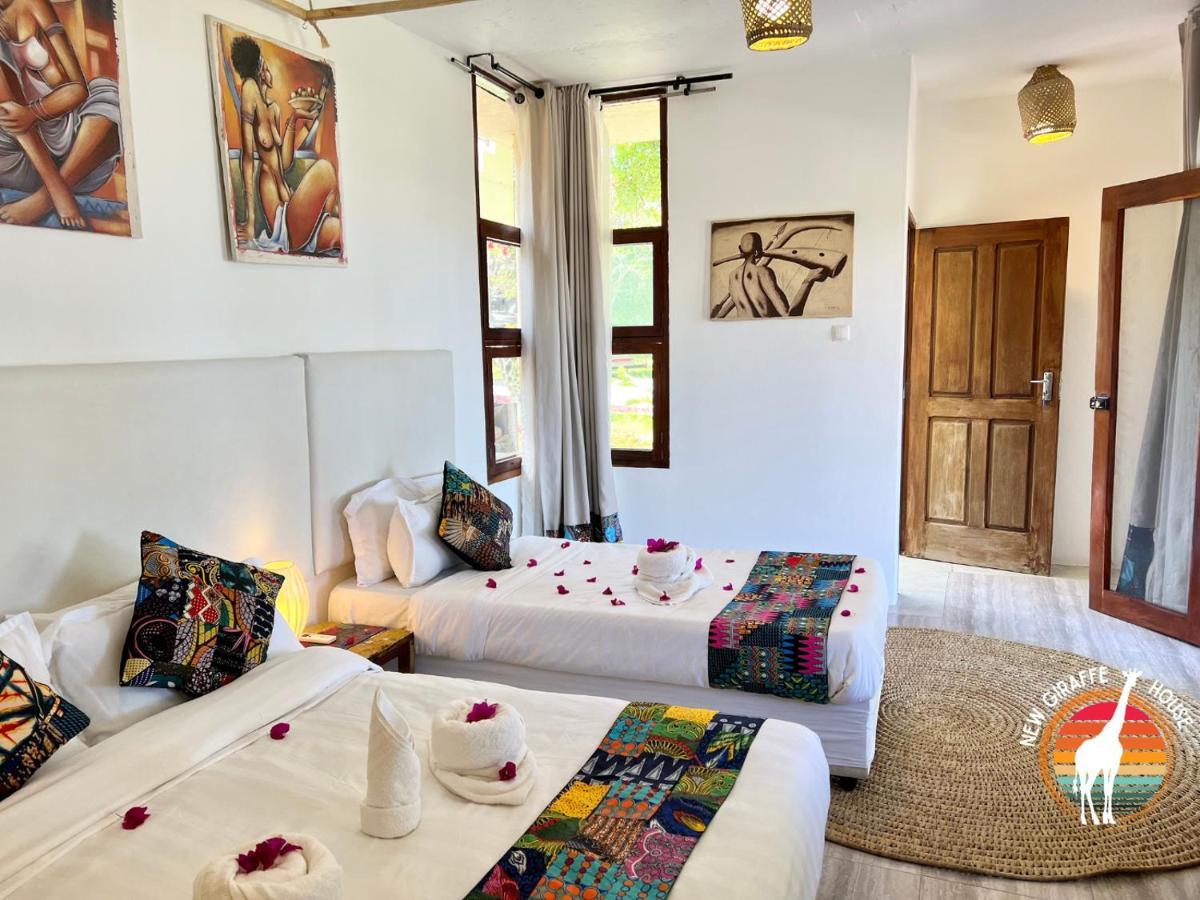 Bed and Breakfast New Giraffe House Виланкулос Экстерьер фото