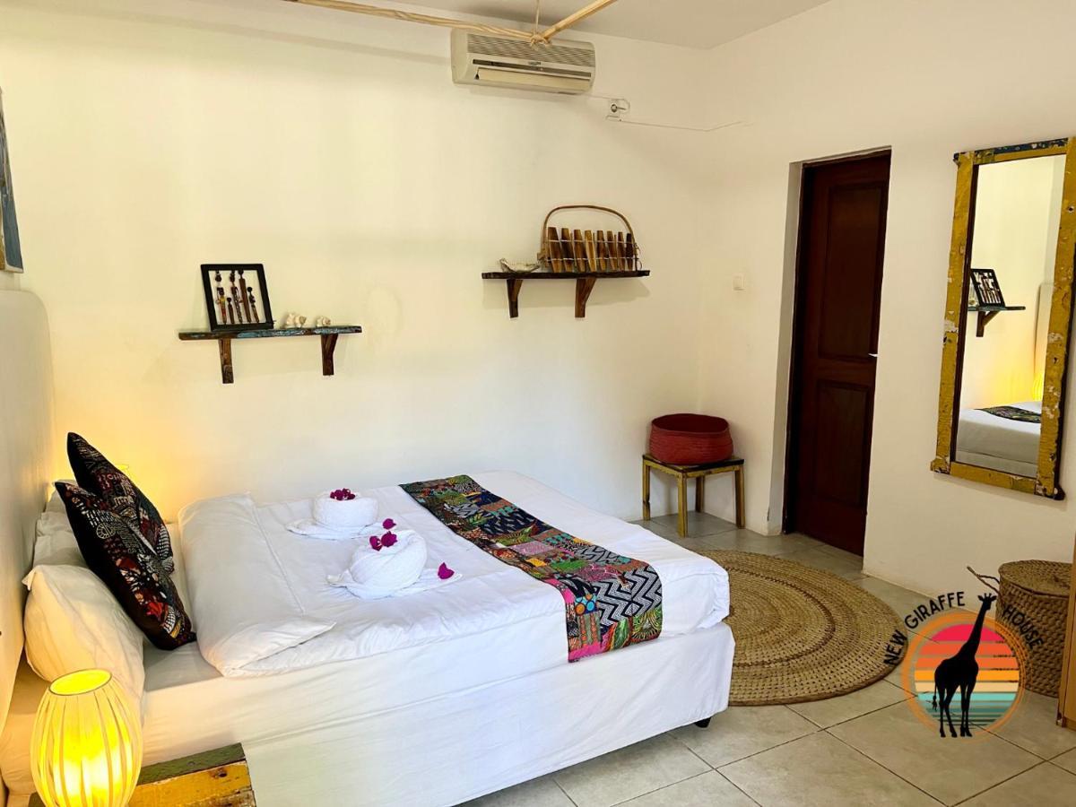Bed and Breakfast New Giraffe House Виланкулос Номер фото